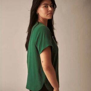 🦚NWT Universal Standard Henning x US Jones Cupro Tee, Mineral Green, S 14 16🦚